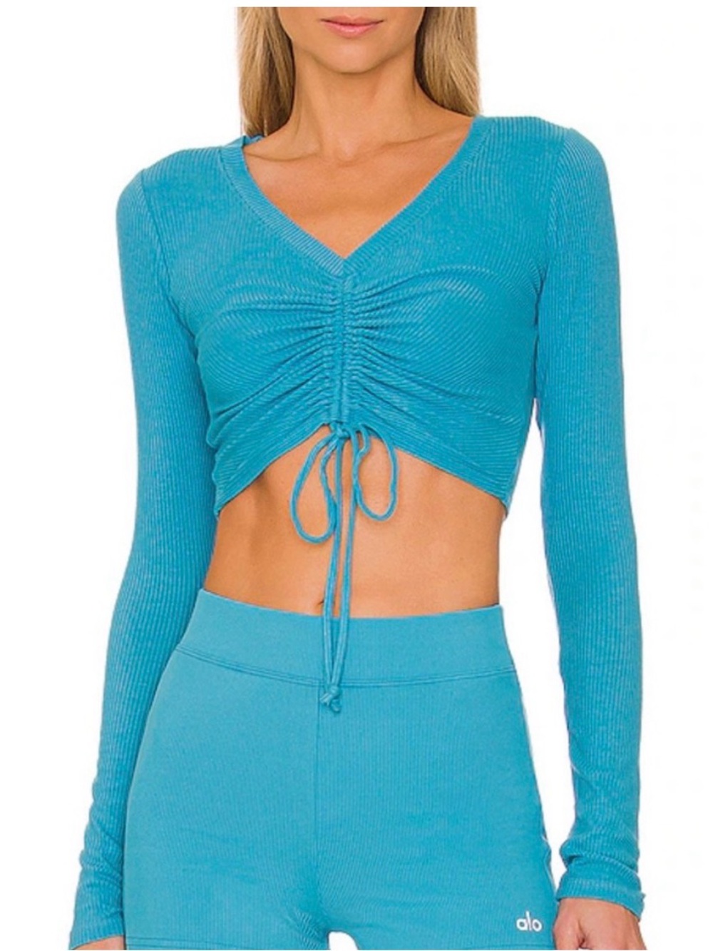 ALO Yoga Ribbed Ruched V-Neck Crop Top in Blue splash